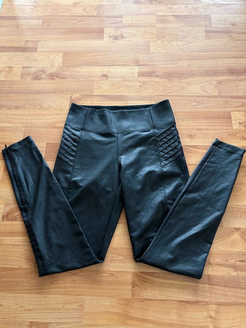 Athleta Black Moto-Style High-Rise Leggings Medium